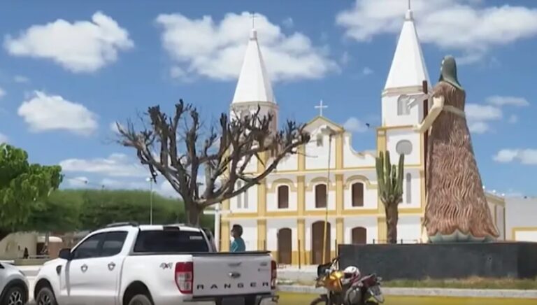 pai-e-preso-por-espancar-bebe-de-oito-meses-no-interior-da-bahia