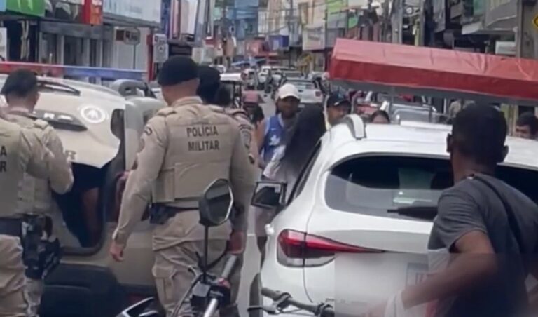 jovem-de-20-anos-e-preso-suspeito-de-importunacao-sexual-em-loja-no-centro-de-ipiau