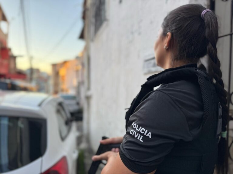 mulher-e-presa-por-venda-irregular-de-medicamento-para-emagrecimento-em-santo-estevao