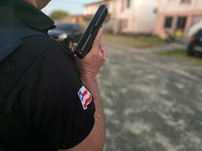 acusado-de-participar-de-triplo-homicidio-na-bahia-e-preso-em-santa-catarina