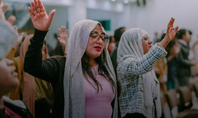 lideres-de-igrejas-domesticas-relatam-crescimento-do-evangelho-no-ira