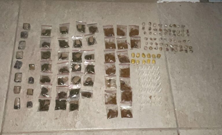 pm-apreende-drogas-em-porto-seguro