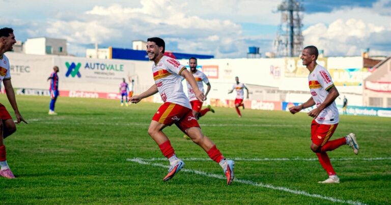 juazeirense-vence-o-itabaiana-e-assume-a-lideranca-do-grupo-b-no-nordestao