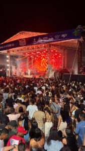 Multidão toma conta da orla no penúltimo dia do Carnaval de Alcobaça 9 WhatsApp Image 2026 02 17 at 14.26.49 3