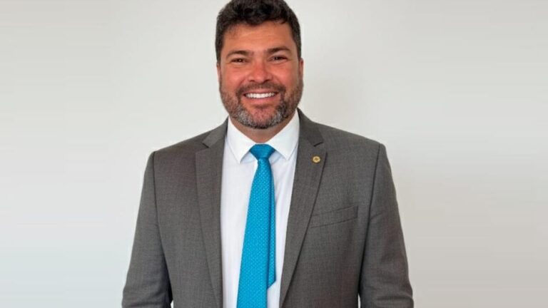 deputado-estadual-marcinho-oliveira-e-um-dos-alvos-de-operacao-da-pf-que-mira-desvio-de-verbas-no-interior-da-bahia