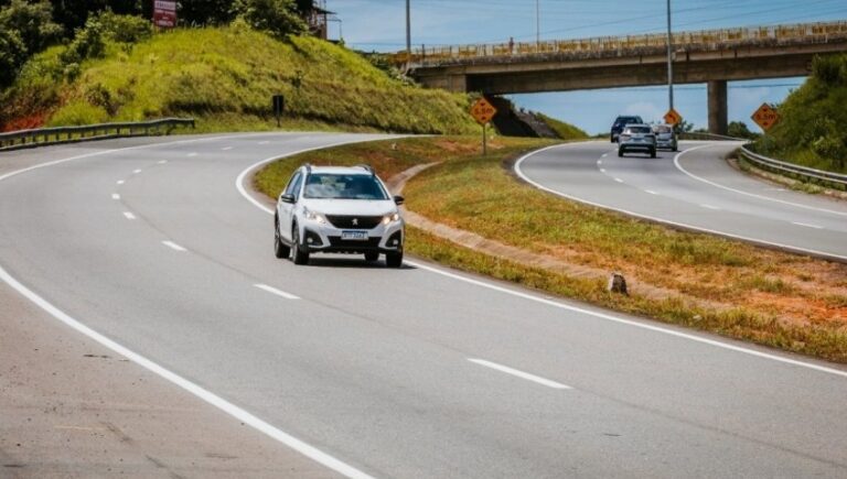 feriado-da-semana-santa-preve-mais-de-520-mil-veiculos-nas-rodovias-baianas;-aumento-e-de-4,5%-em-relacao-a-2025