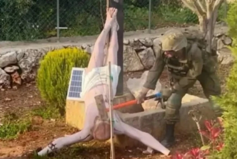 israel-pede-desculpas-por-danos-causados-??por-soldado-a-uma-estatua-de-jesus-no-libano