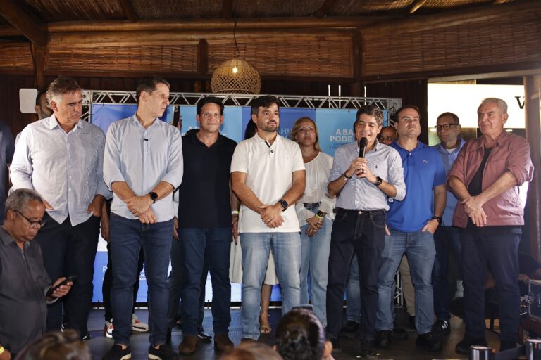 acm-neto-critica-obras-paradas-e-aponta-gargalos-na-infraestrutura-durante-agenda-em-ilheus