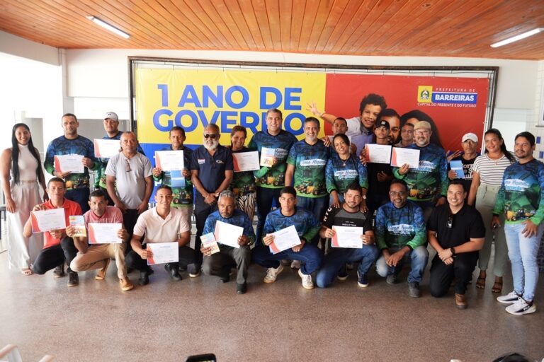capacitar-para-produzir:-prefeitura-de-barreiras-ja-certificou-mais-de-250-operadores-de-maquinas-pesadas