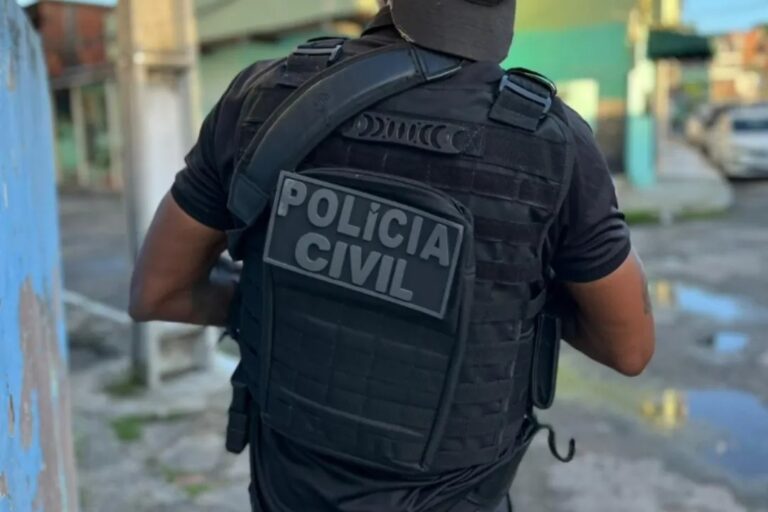 homem-e-preso-suspeito-de-tentar-matar-a-companheira-a-facadas-no-interior-da-bahia