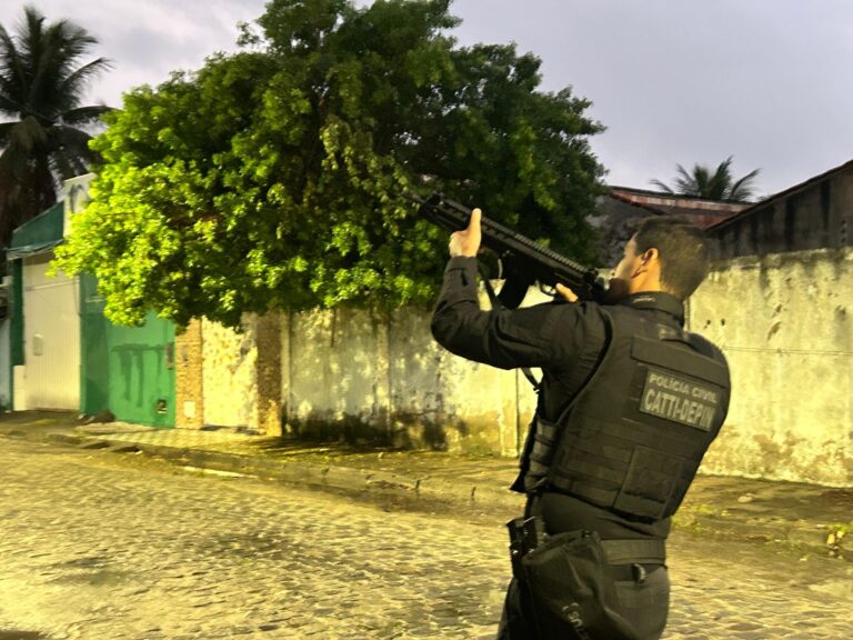 operacao-e-deflagrada-contra-trafico-de-drogas-e-armas-no-sul-da-bahia