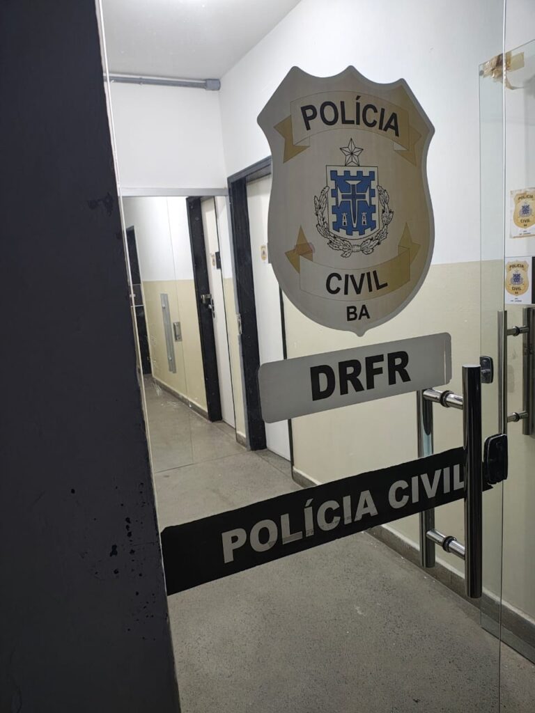 policia-civil-prende-cadeirante-apontado-como-mandante-de-execucoes-em-feira-de-santana