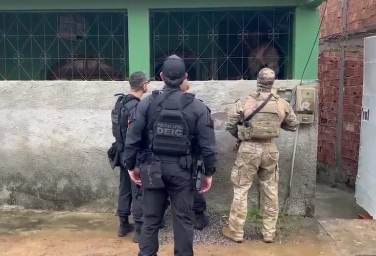 integrante-do-baralho-do-crime-e-preso-apos-fazer-companheira-e-filhos-refens-em-lauro-de-freitas