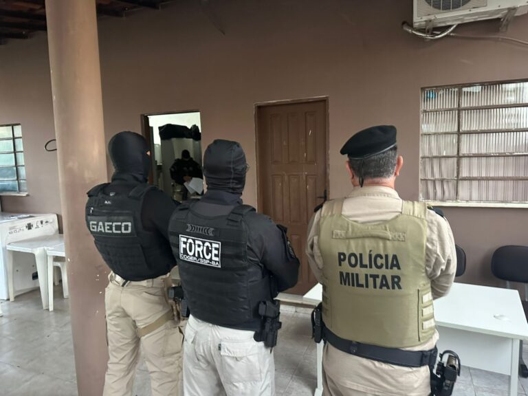 policiais-investigados-por-mortes-no-interior-da-bahia-sao-alvos-de-operacao-nesta-terca-feira