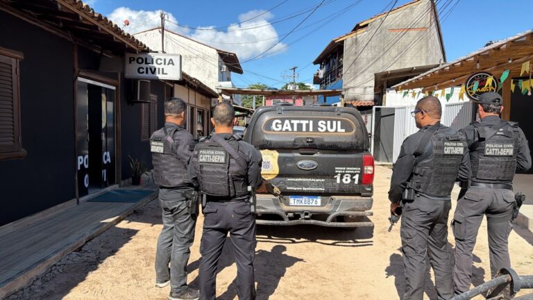policia-prende-tres-acusados-de-homicidios-e-trafico-de-drogas-no-litoral-sul-baiano
