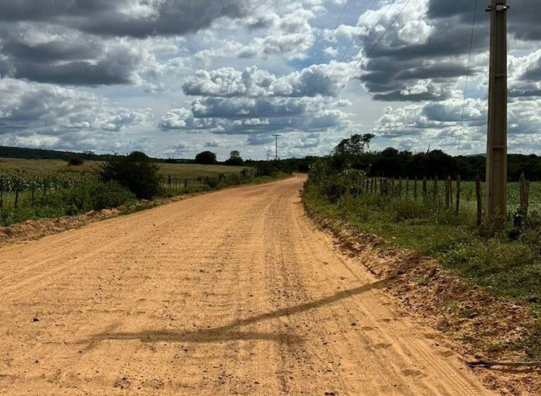 governo-pavimentara-mais-de-30-km-de-vias-de-acesso-em-livramento-de-nossa-senhora