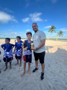 Milan é campeão do Sub-09 e Chelsea conquista o título do Sub-12 no 1º Campeonato de Beach Soccer do Projeto Garotos do Futuro em Alcobaça 20 WhatsApp Image 2026 06 15 at 14.42.29 7