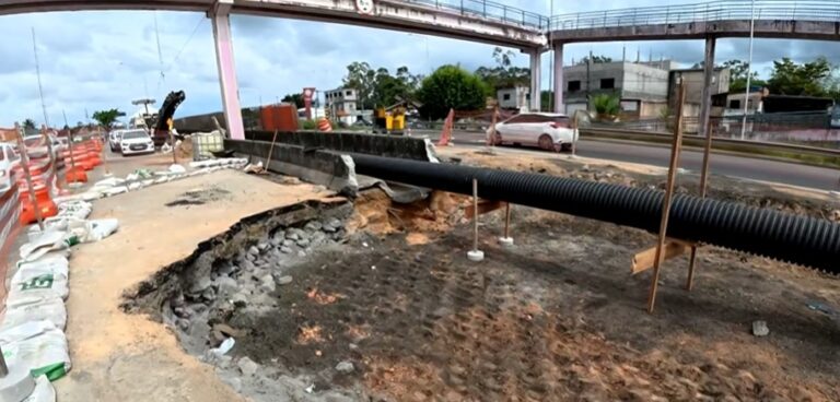 situacao-de-emergencia-e-decretada-em-trecho-de-cratera-na-br-324-em-simoes-filho