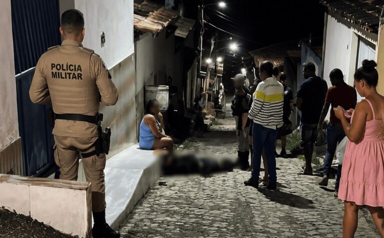 ataque-a-tiros-durante-jogo-de-sinuca-em-bar-deixa-jovem-morto-e-dois-feridos-no-extremo-sul-baiano