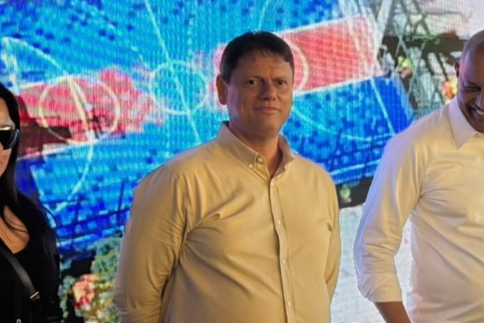 campanha-de-tarcisio-comemora-avancos-em-pesquisas-em-sp