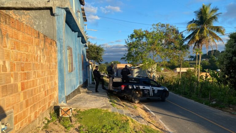 acusado-de-homicidios-morre;-jovem-e-preso-em-operacao-contra-trafico-em-eunapolis
