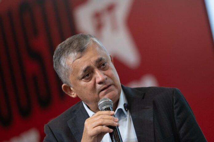 janja-questiona-ministro-de-lula-sobre-comentarios-a-deputada