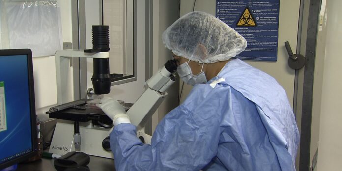 cientistas-relatam-possivel-cura-para-pacientes-com-hiv