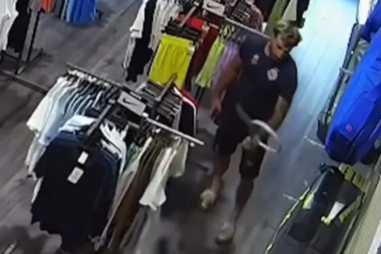 ex-tenista-nicolas-xiviller-e-preso-apos-surto-em-loja-nos-eua