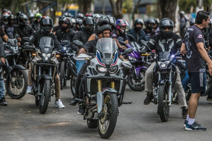 teixeira-de-freitas-recebe-o-3o-passeio-motociclistico-com-mais-de-270-motociclistas