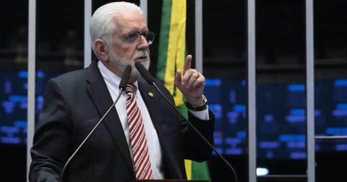 pf-aponta-viagens-em-avioes-ligados-ao-master-como-vantagem-para-jaques-wagner