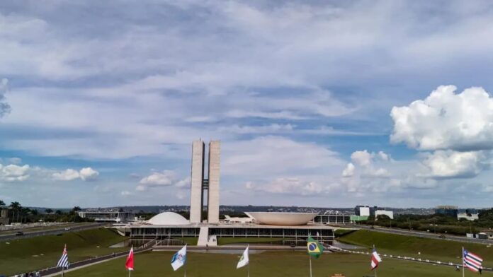 congresso-retoma-atividades-com-foco-em-esforco-concentrado-e-pauta-reduzida-pelas-eleicoes