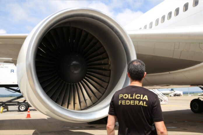 suspeito-e-preso-em-aeroporto-ao-embarcar-com-cnh-de-outra-pessoa