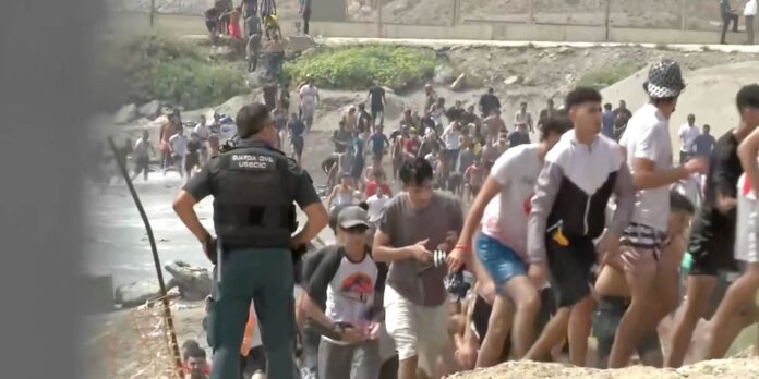 espanha-aponta-grupos-reacionarios-e-fake-news-na-imigracao-de-ceuta
