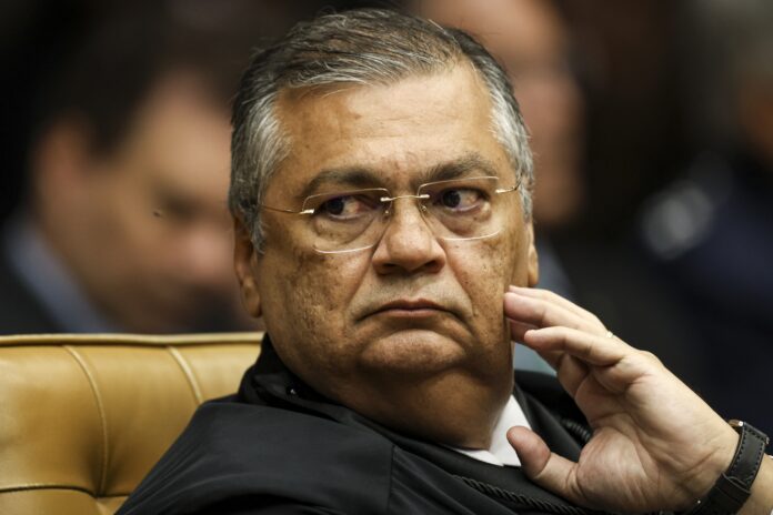 dino-autoriza-o-terceiro-inquerito-ligado-a-lulinha