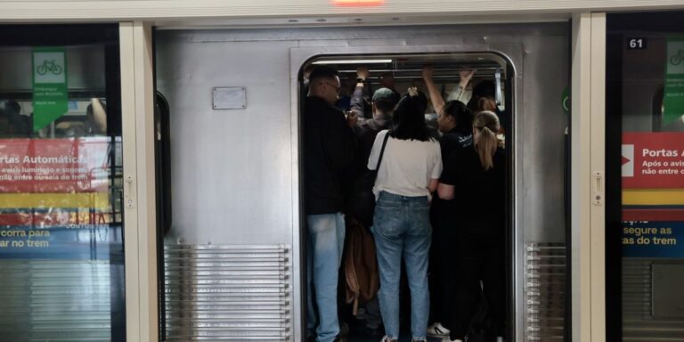greve-da-cptm-obriga-usuarios-a-mudarem-rotina-de-deslocamento