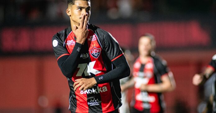 artilheiro-da-copa-do-brasil,-rene-teve-encontro-com-jair-ventura