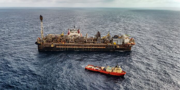 outubro-deve-registrar-recorde-de-areas-disputadas-em-leiloes-de-petroleo