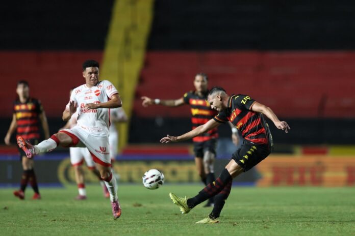 vila-nova-x-sport-recife-pela-serie-b-em-08/08/26:-palpite