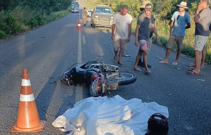acidente-na-ba-290-em-alcobaca-deixa-jovem-de-17-anos-morto-proximo-ao-chale-do-queijo