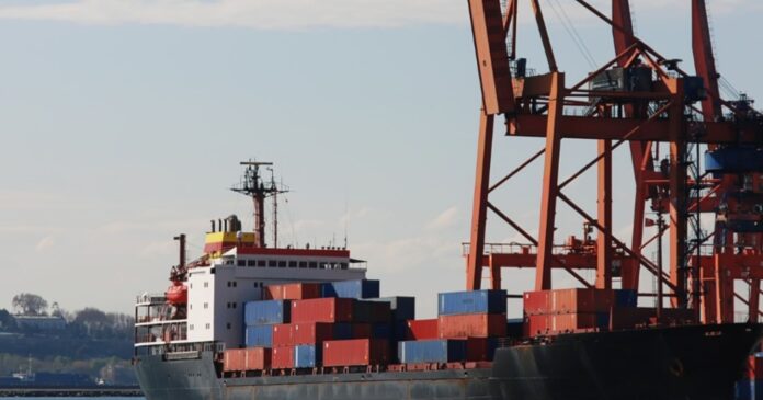 exportacoes-da-bahia-sobem-16,1%-em-julho,-atingem-us$-1,09-bi-com-soja-e-ouro