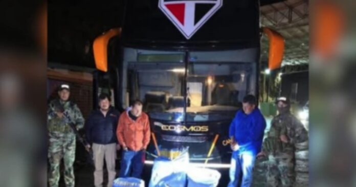 onibus-que-levaria-sao-paulo-as-oitavas-da-sul-americana-e-apreendido-com-86,5-kg-de-maconha