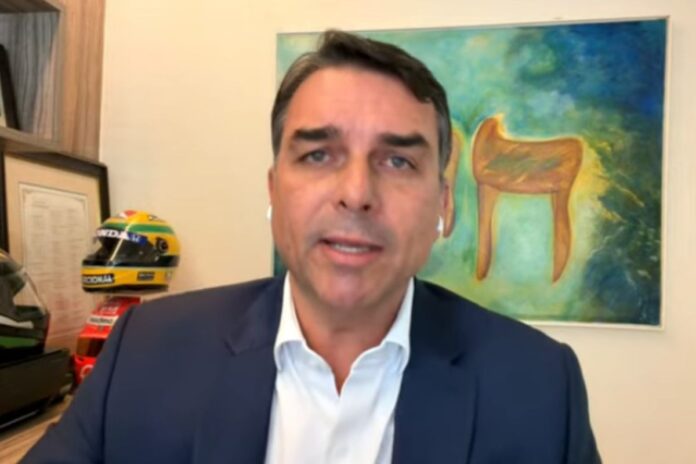 defesa-de-flavio-solicita-a-pf-que-investigue-fraude-no-sistema-do-tse