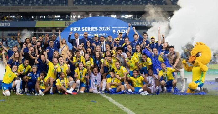 camara-aprova-projeto-com-diretrizes-para-fortalecer-o-futebol-feminino-e-enfrentar-a-discriminacao