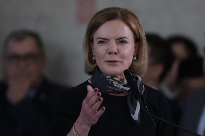 gleisi-hoffmann-tem-investigacao-arquivada-pelo-mpe-sobre-gastos-do-pt