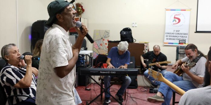 grupo-musical-de-pacientes-psiquiatricos,-25-anos,-lanca-novo-album