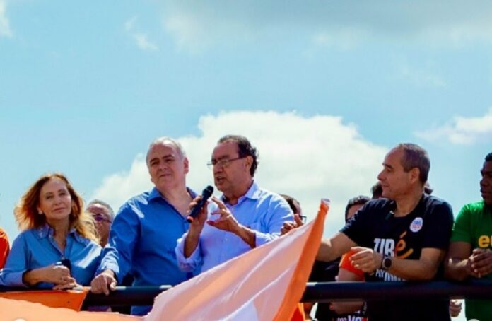 augusto-cury-inicia-campanha-presidencial-com-ato-em-mg-e-critica-polarizacao