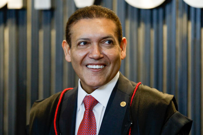 kassio-comenta-musica-de-jorge-aragao-e-eleicoes-de-2026