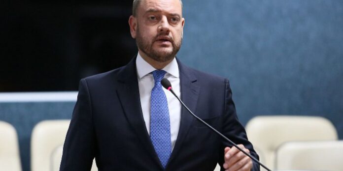 rio-de-janeiro-registra-divida-de-r$-26-bilhoes-com-bancos,-afirma-governador