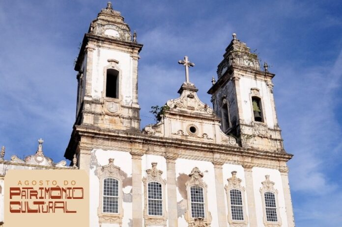 justica-ordena-acoes-rapidas-para-conservar-a-igreja-do-carmo,-no-centro-historico-de-salvador