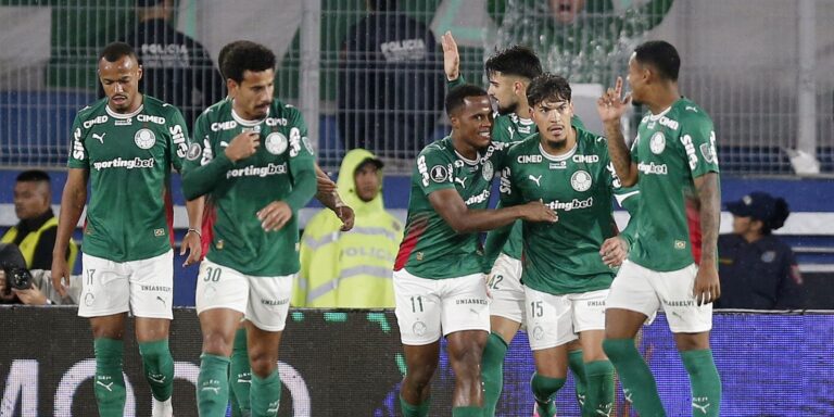 palmeiras-vence-cerro-porteno-fora-e-avanca-as-quartas-da-libertadores